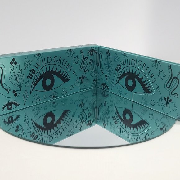 45% SALE ✅Urban Decay WILD GREENS Eyeshadow Palette ✨ NEW IN BOX - Picture 7 of 14